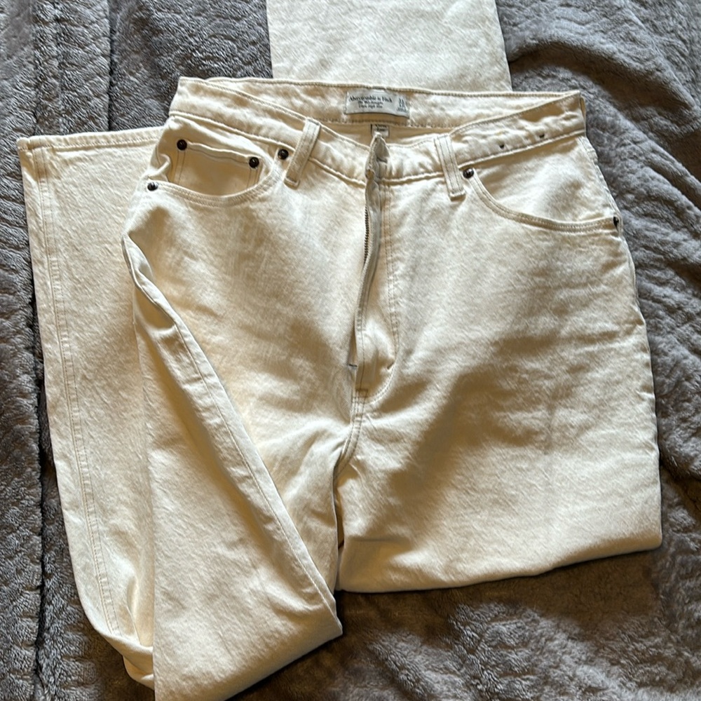 Abercrombie & Fitch jeans
